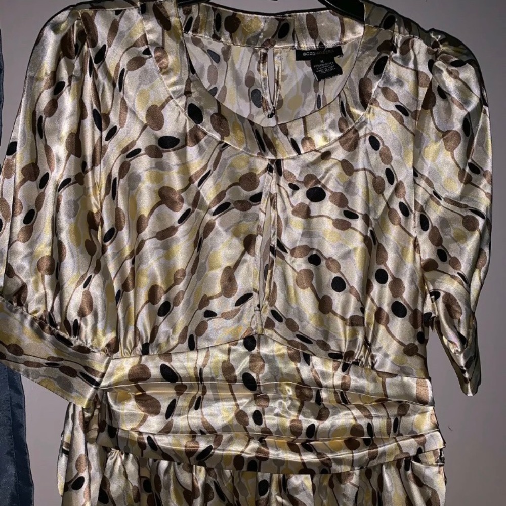 BCBG Maxazria satin blouse size xl